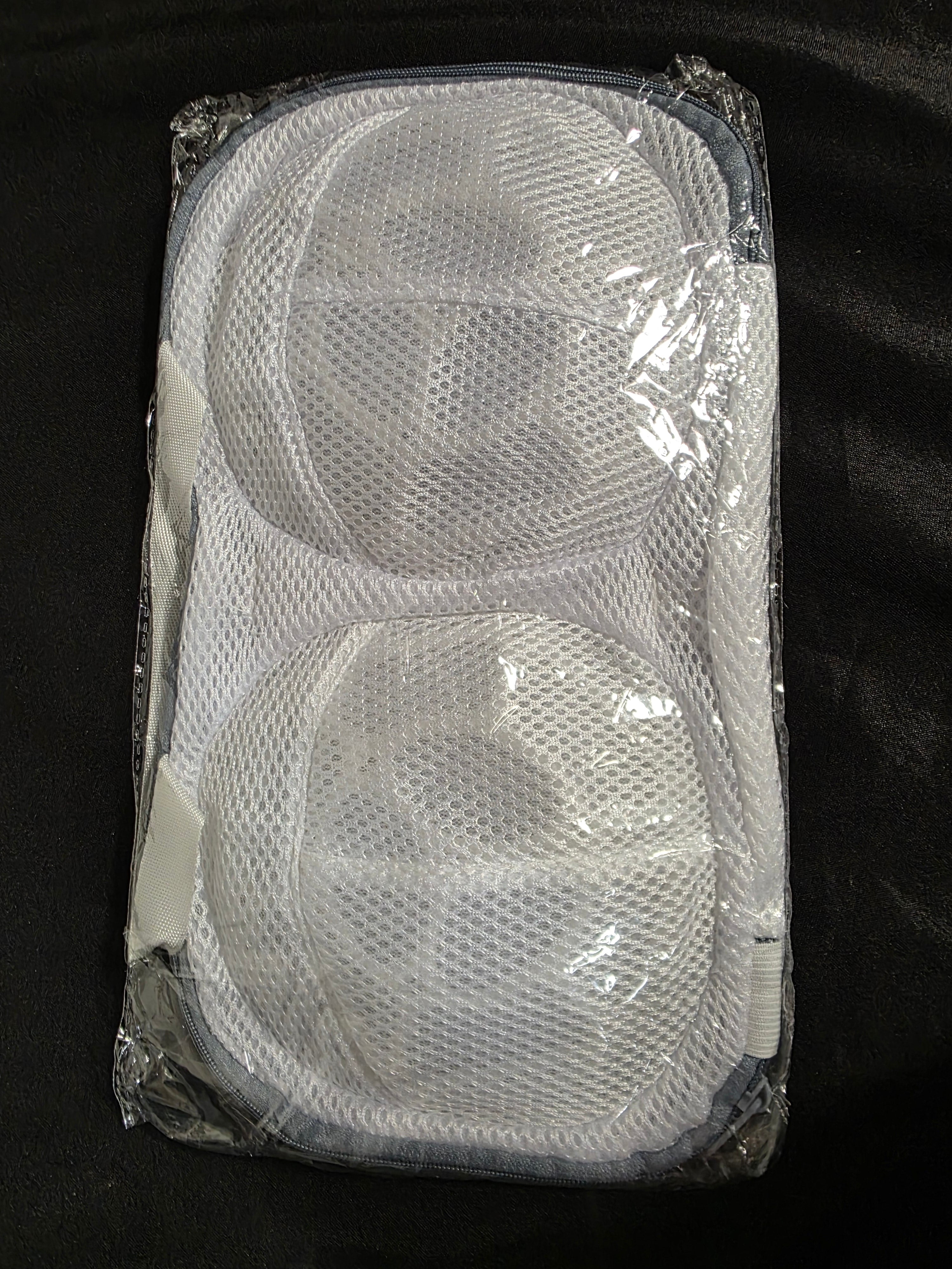 2 Pcs Bra Washing Bags for Laundry,Lingerie Bags with 3D Skeleton for Washing Machine，Fits All Cups AntiDeformation Bra Washing Bag with Zipper,Grey - Retail $8.99