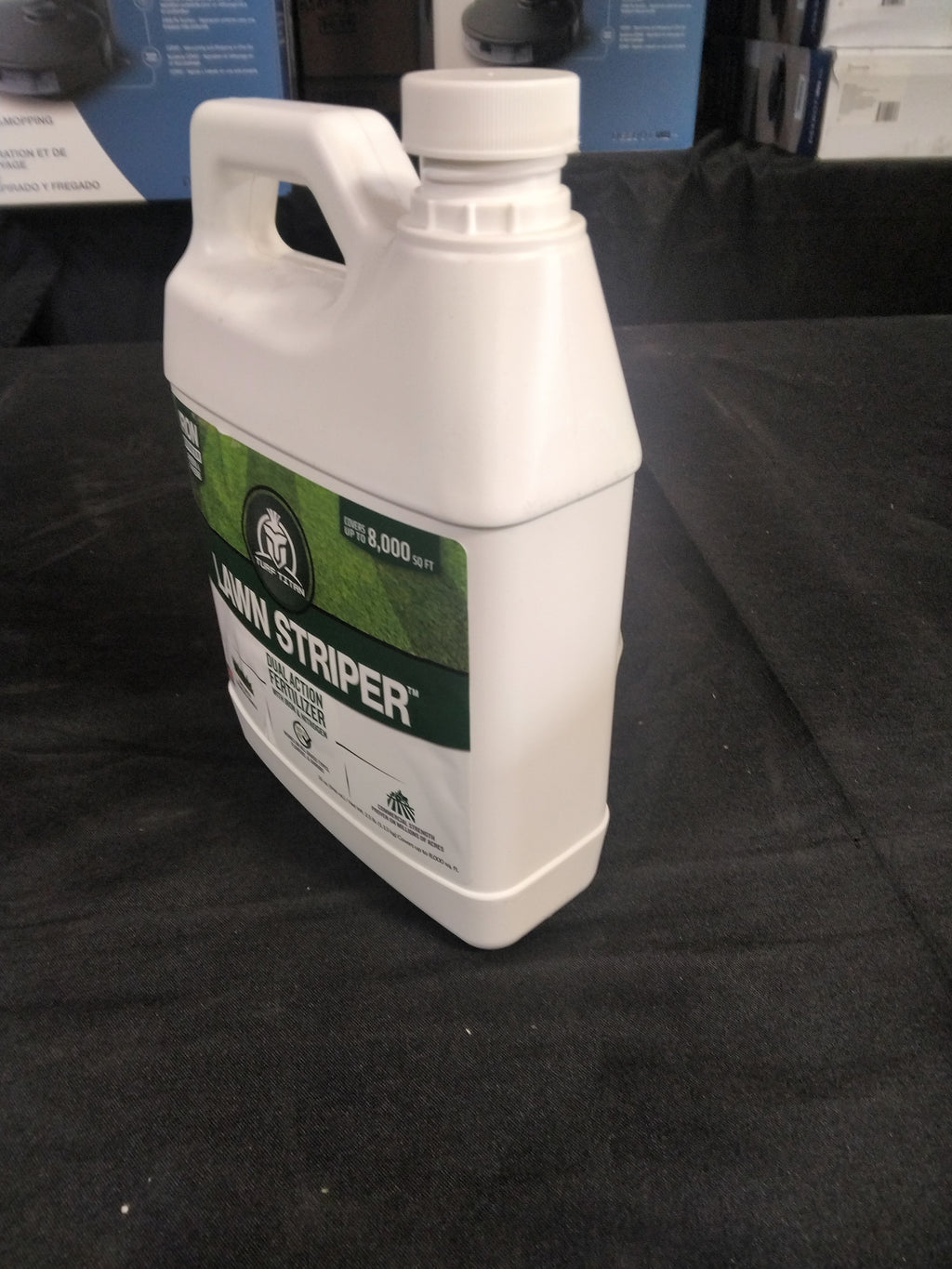 Turf Titan Lawn Striper Dual Action Fertilizer, 32 oz - Retail $32.99