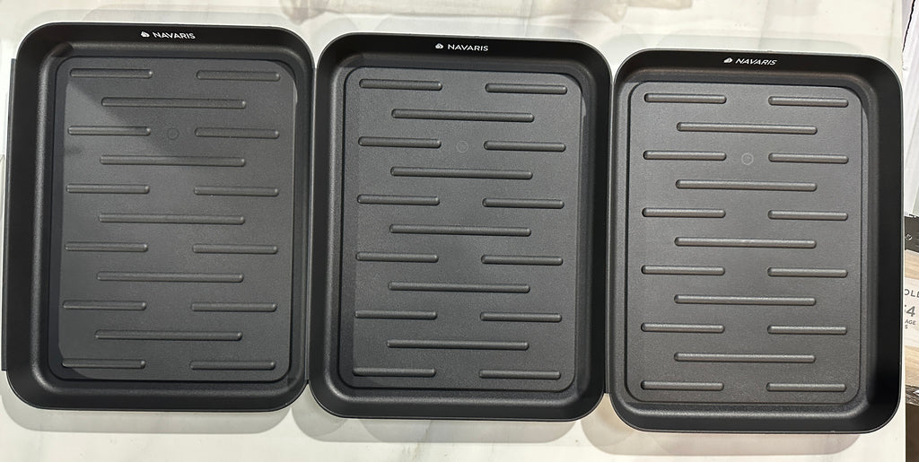 Navaris Set of 3 Shoe Drip Trays - Multi-Purpose Boot Tray for Rain Boots, Winter Boots, Sneakers. Suitable for Indoor and Outdoor Use in All Seasons. Color: Black - Retail $20.99