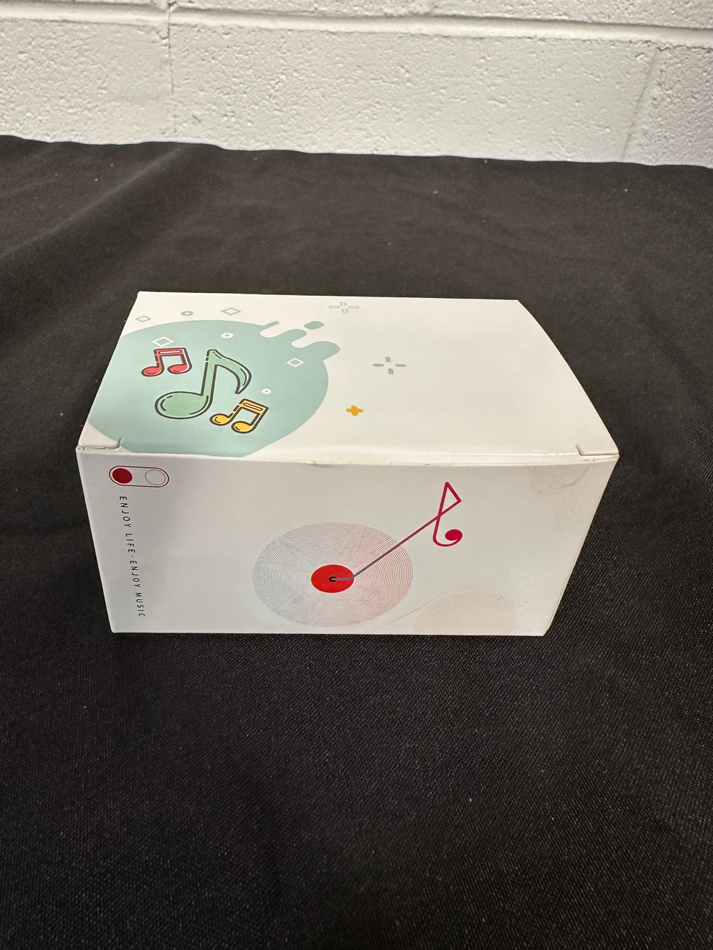 You are My Sunshine Music Box Hand Crank Vintage Musical gift from Grandma to Granddaughter Nice Gift on Birthday Thanksgiving Day Easter Christmas Anniversary - Retail $12.99
